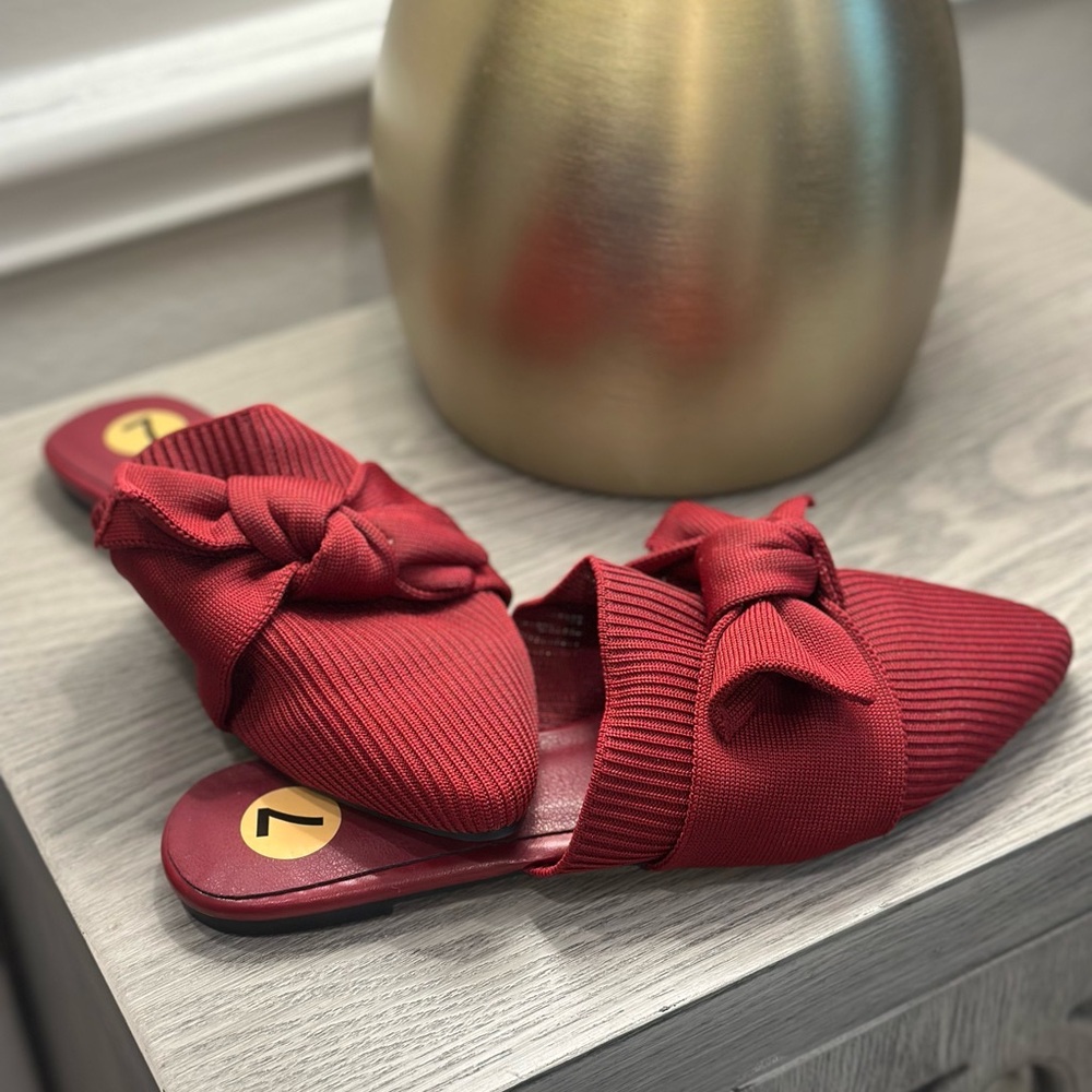 Tahari Red Women's Mules with Bow Detail